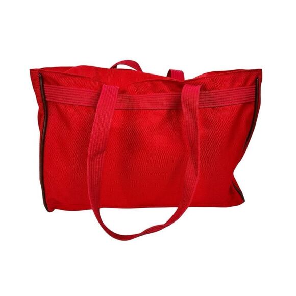 Vintage Canada Travel Tote Duffel Carry On Overnight Gym Bag Red Canvas - Picture 2 of 6